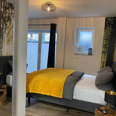 Wohnen Am Schlosspark Apartment *